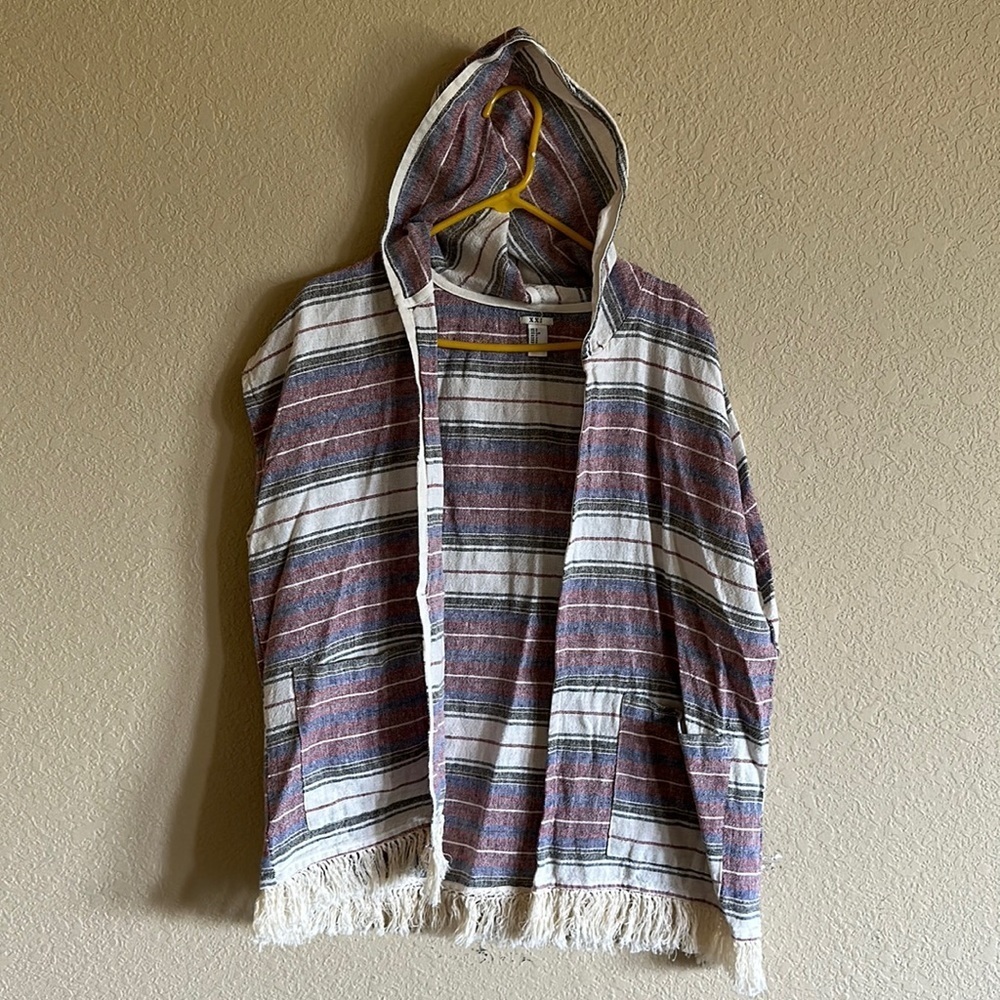 Forever 21 XXI jacket size small with tassels
